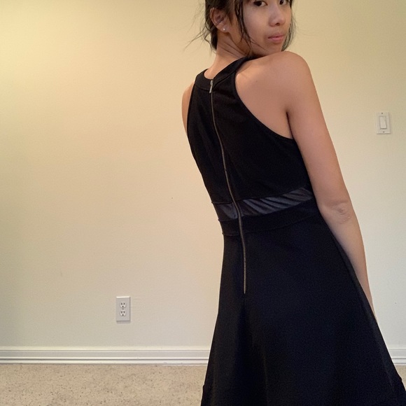 Black chevron mesh dress - Picture 2 of 4